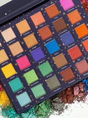NWT Sistar - [Color Your Dream] 30 Color Eyeshadow Palette